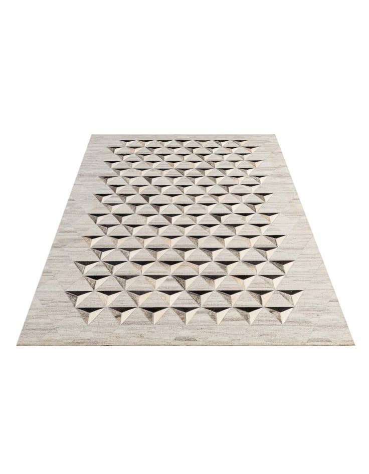 Detail image of  4' 11 x 7' 11 Cowhide - Patchwork Rug