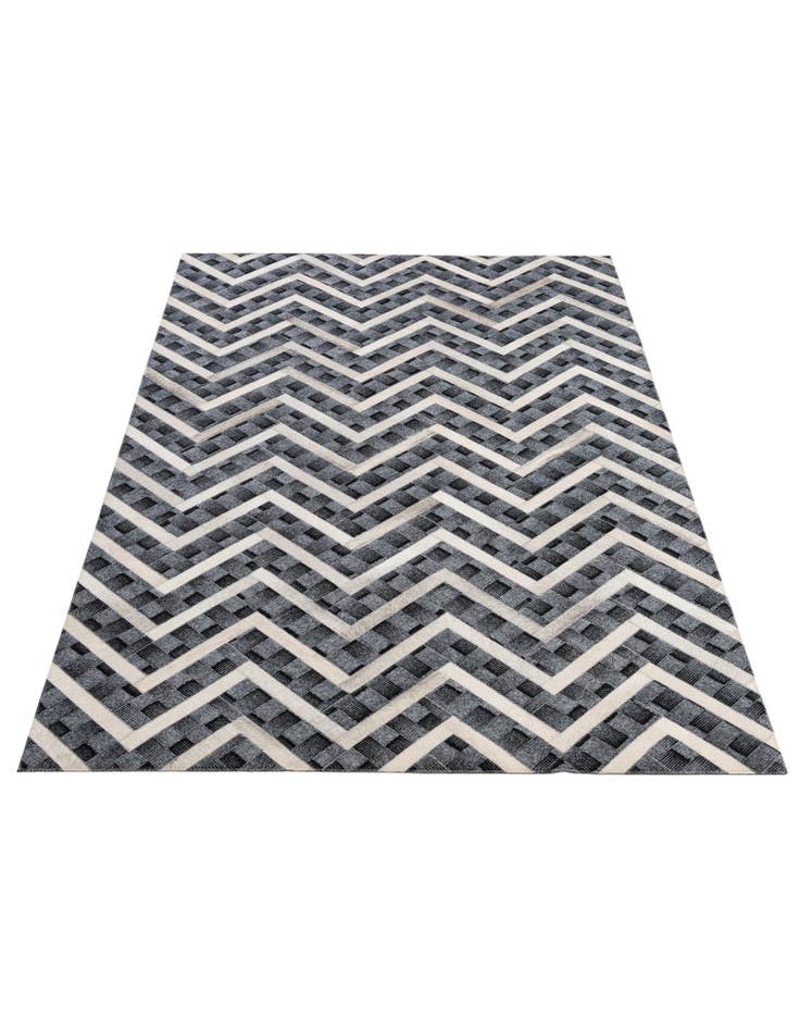 Detail image of  4' 11 x 7' 11 Cowhide - Patchwork Rug