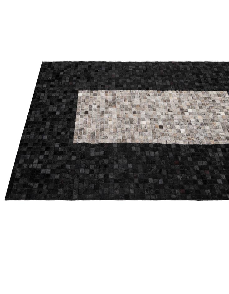 Detail image of  5' x 7' 11 Cowhide - Patchwork Rug