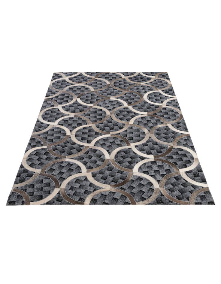 Detail image of  4' 11 x 8' Cowhide - Patchwork Rug