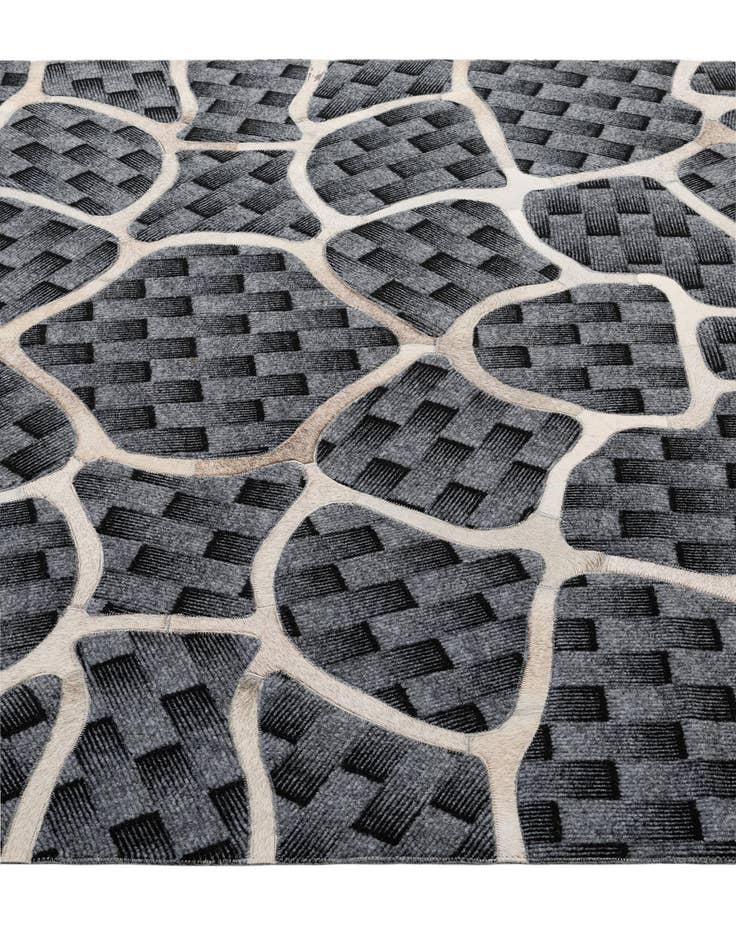 Detail image of  5' 2 x 8' Cowhide - Patchwork Rug