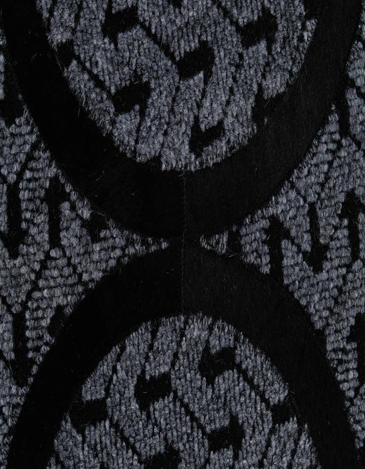 Detail image of  5' x 7' 11 Cowhide - Patchwork Rug