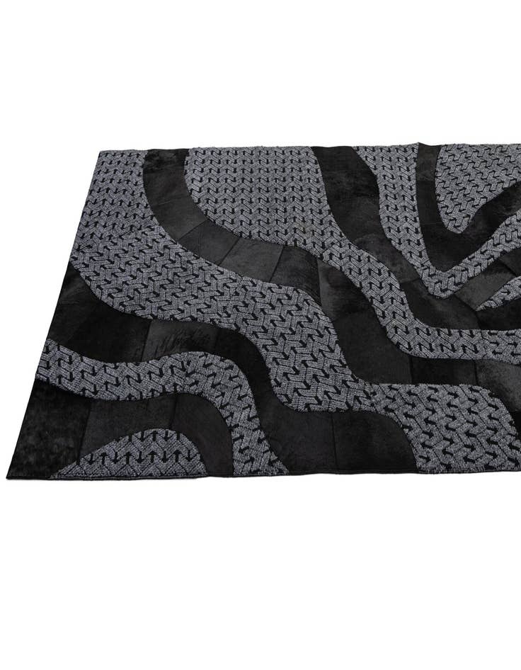 Detail image of  5' x 8' 1 Cowhide - Patchwork Rug