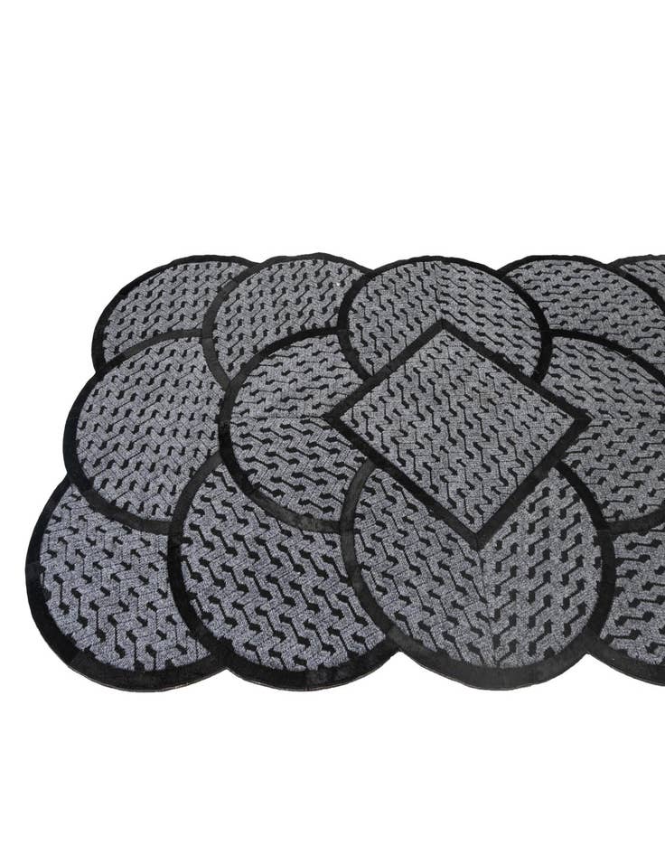 Detail image of  5' 1 x 8' 1 Cowhide - Patchwork Rug