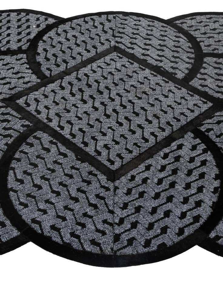 Detail image of  5' 1 x 8' 1 Cowhide - Patchwork Rug