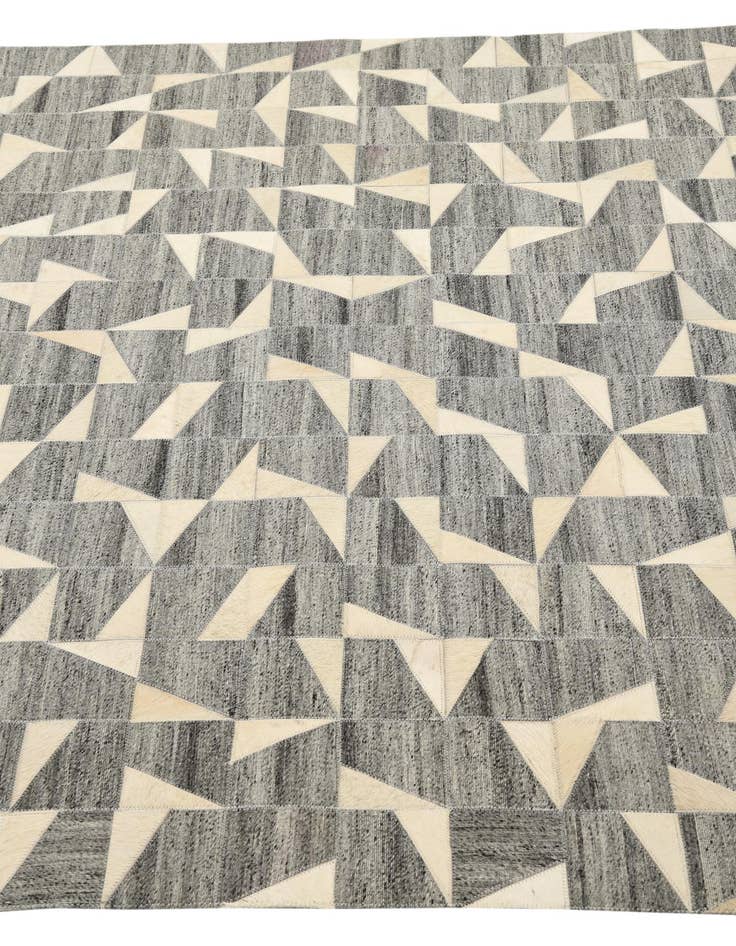 Detail image of  5' x 7' 10 Cowhide Rug