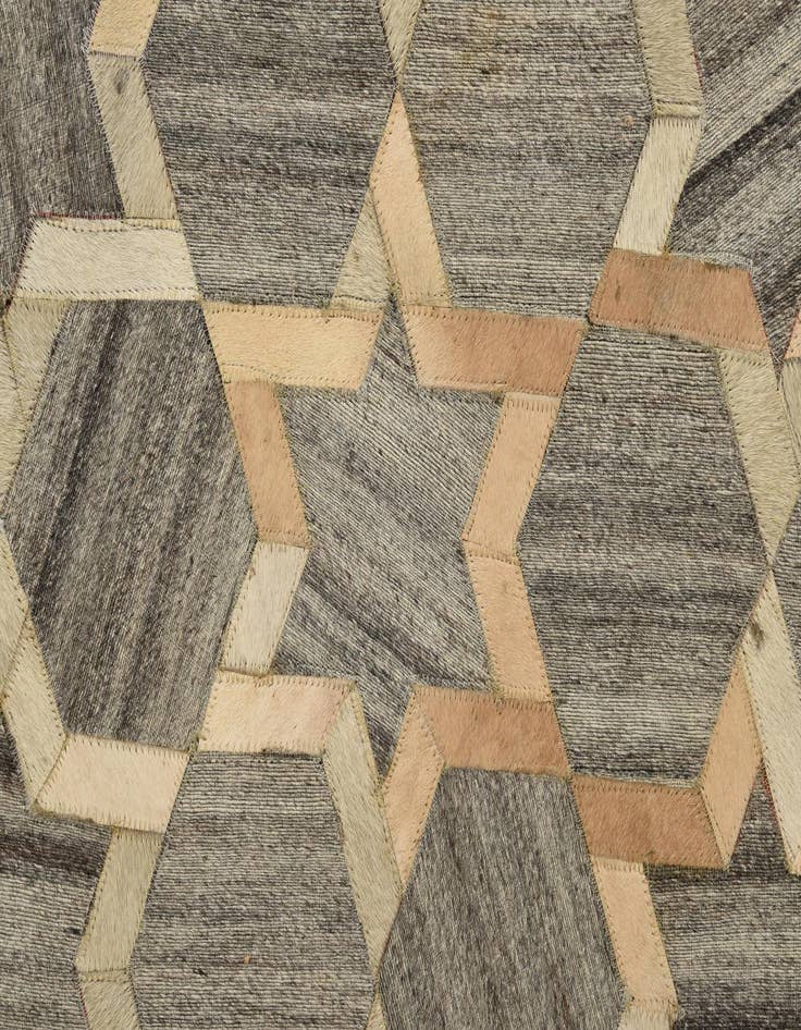 Detail image of  5' x 7' 10 Cowhide Rug