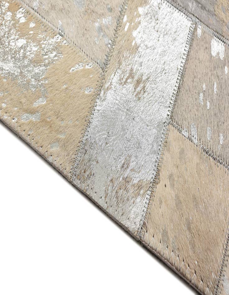 Detail image of  5' 2 x 8' Cowhide Rug