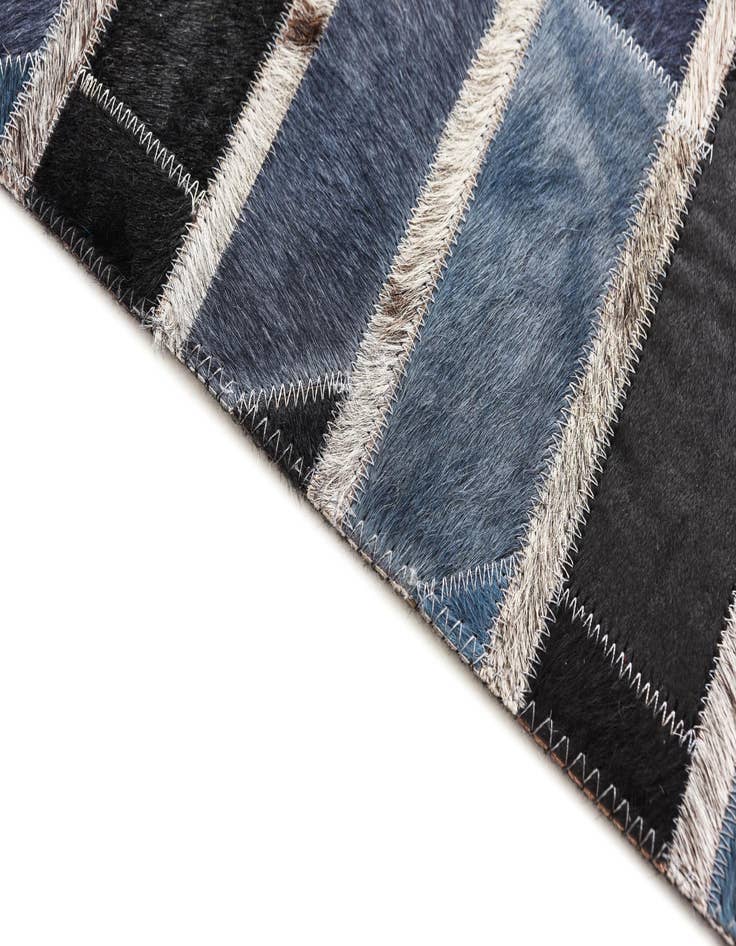 Detail image of  5' 1 x 8' Cowhide Rug