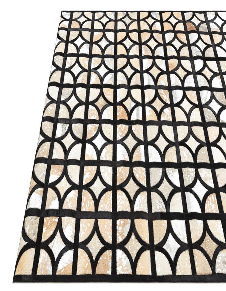 Detail image of  5' 3 x 7' 7 Cowhide Rug