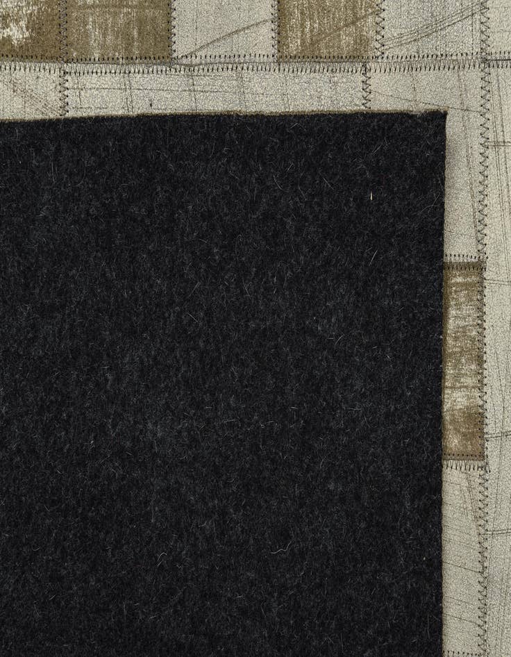 Detail image of  5' x 7' 10 Cowhide Rug