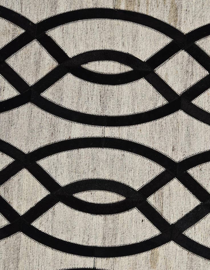 Detail image of  5' x 7' 10 Cowhide Rug