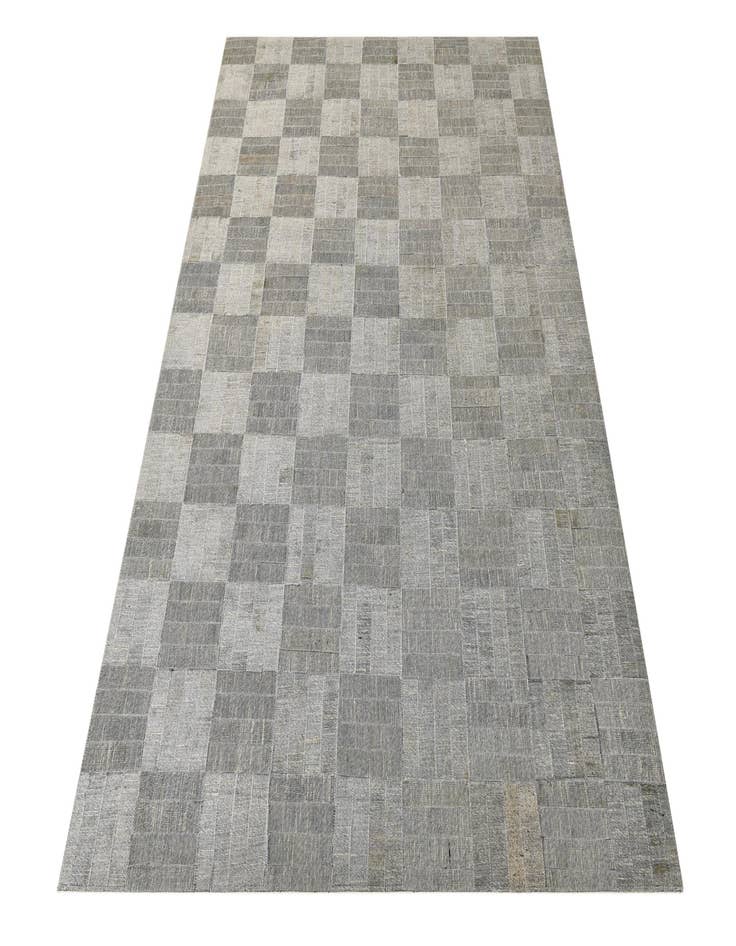 Detail image of  4' 2 x 6' 5 Cowhide Rug