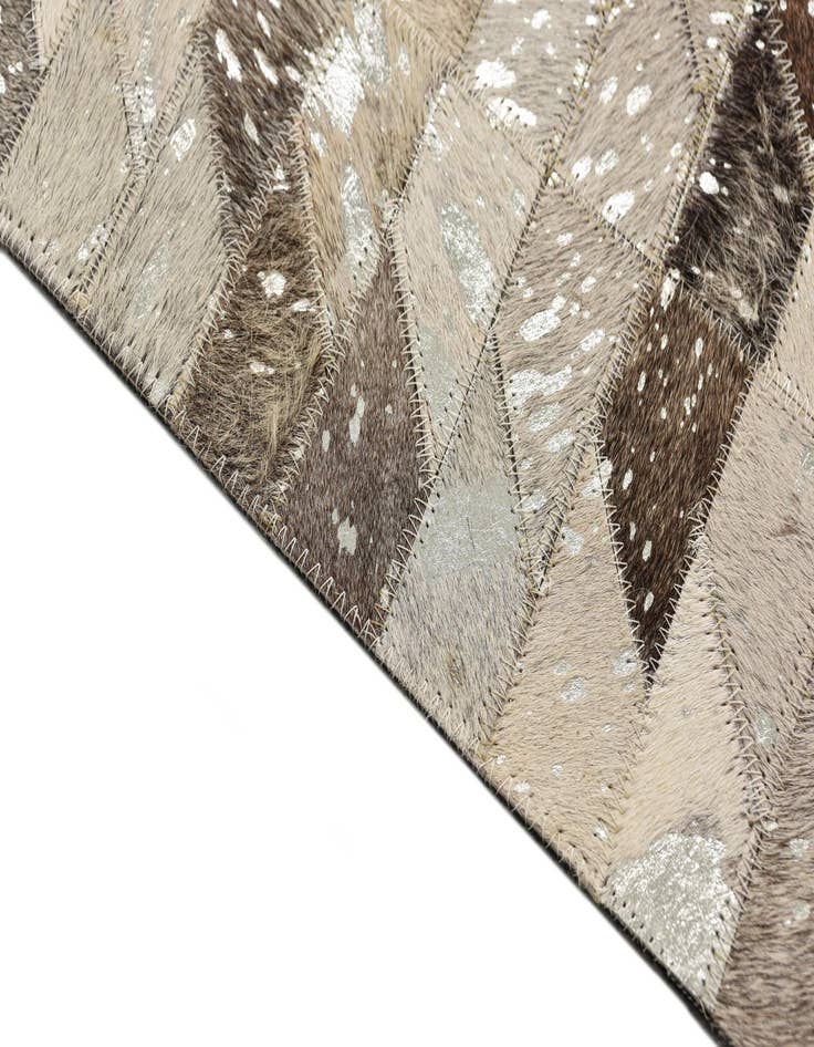 Detail image of  4' 8 x 6' 7 Cowhide Rug