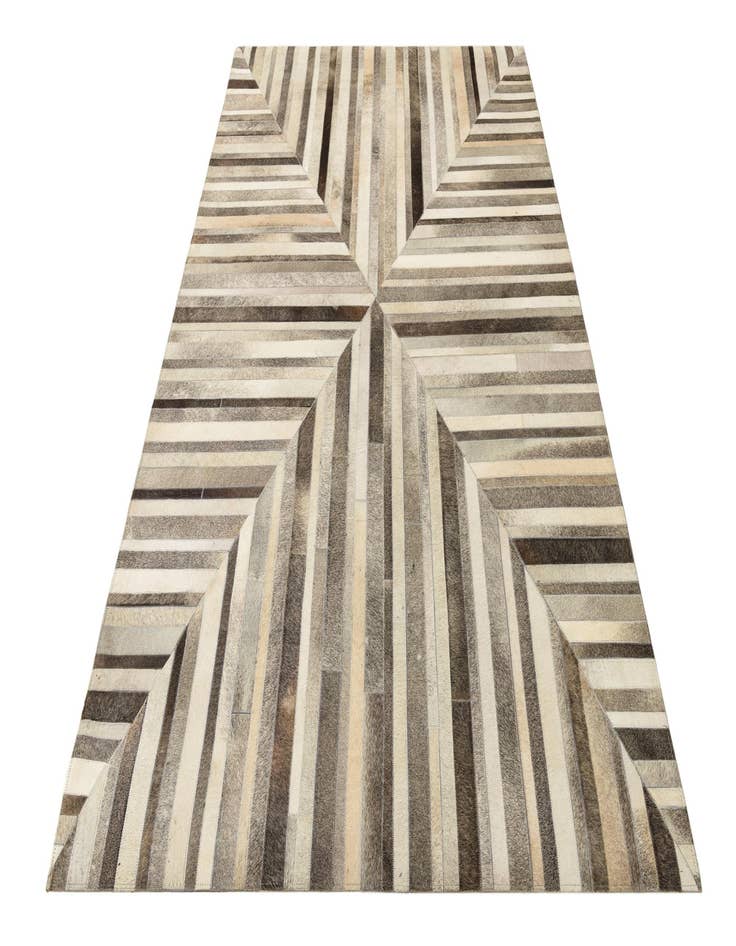 Detail image of  5' 2 x 8' Cowhide Rug