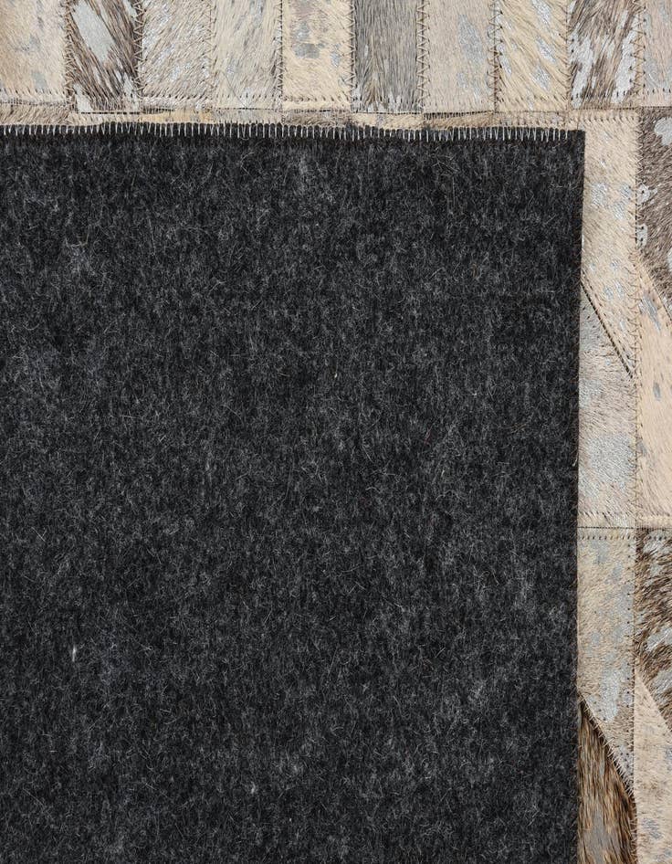 Detail image of  4' 8 x 6' 7 Cowhide Rug