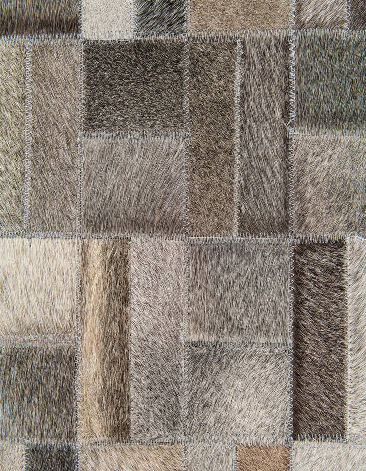 Detail image of  4' 11 x 7' 11 Cowhide Stocks Rug