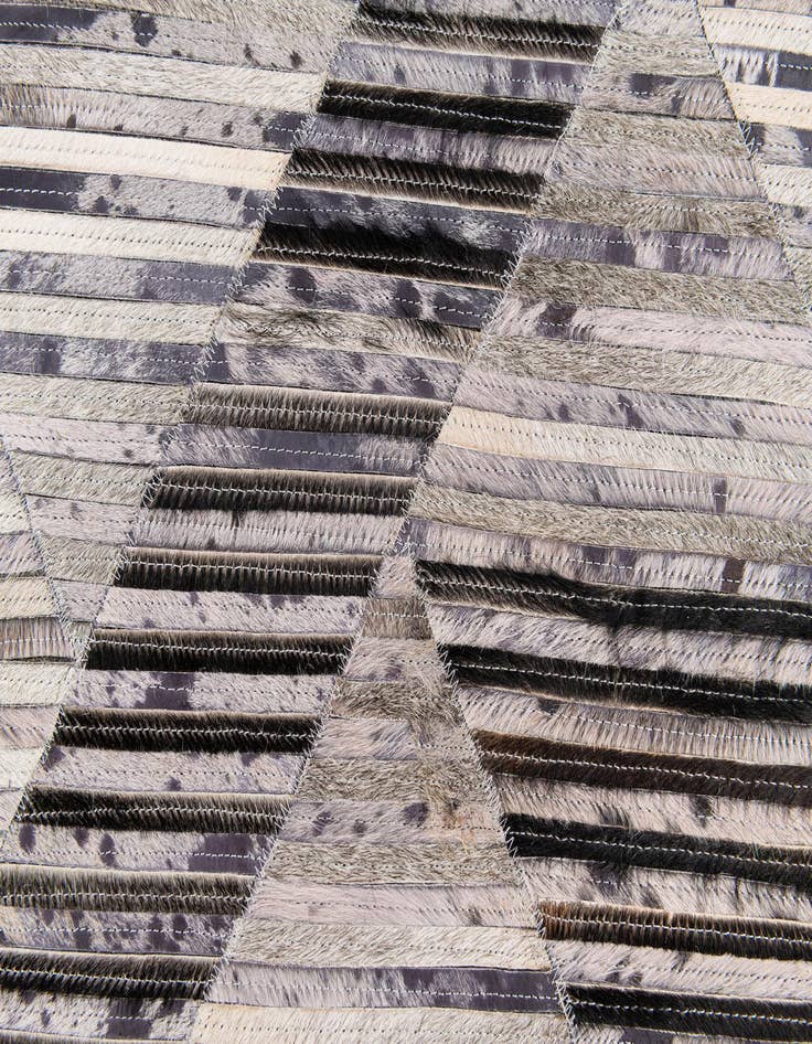 Detail image of  5' x 8' 1 Cowhide Stocks Rug