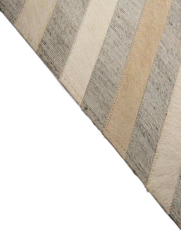 Detail image of  8' 1 x 9' 11 Cowhide Stocks Rug