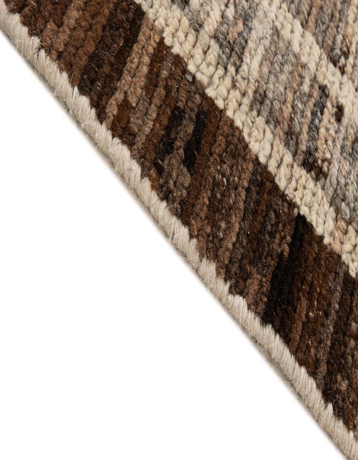 Detail image of  8' 2 x 10' 3  Hand Knotted Darya Wool Rug