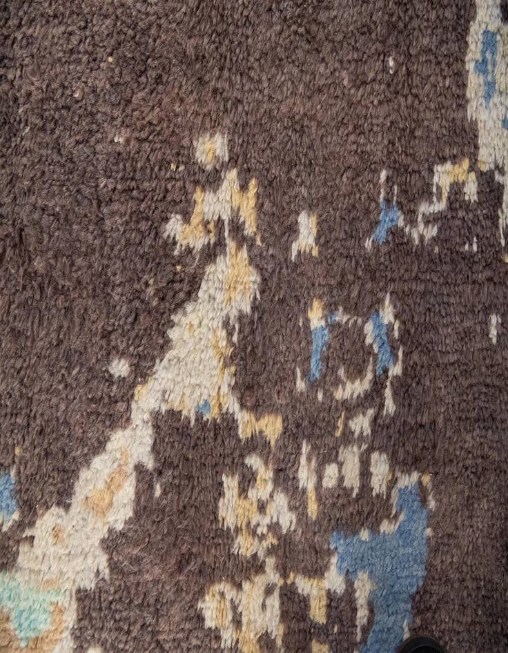 Detail image of  12' 6 x 15' 4  Hand Knotted Darya Wool Rug