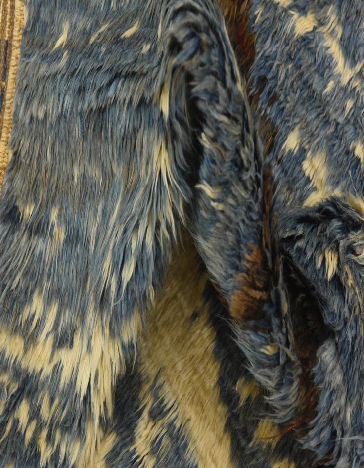 Detail image of  6' 7 x 9' 4  Hand Knotted Darya Wool Rug