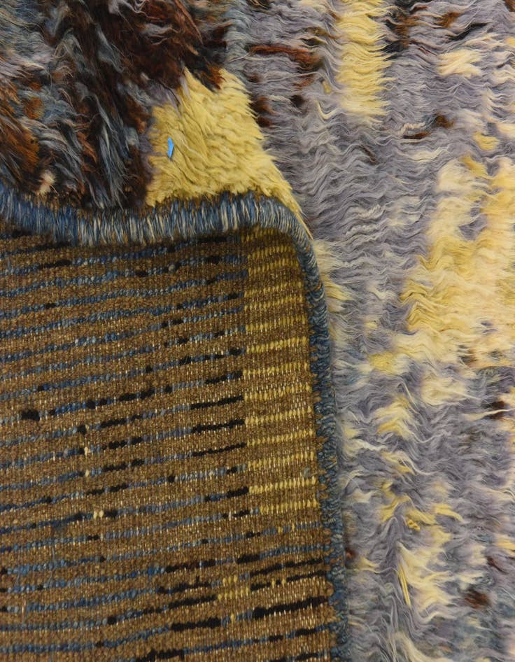 Detail image of  5' x 6' 1  Hand Knotted Darya Wool Rug
