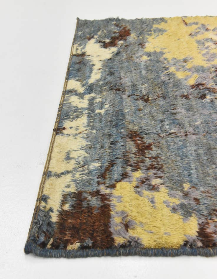 Detail image of  5' x 6' 1  Hand Knotted Darya Wool Rug