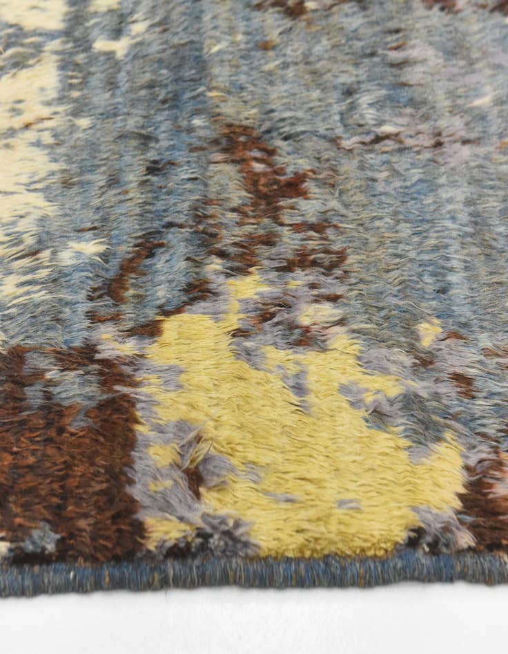 Detail image of  5' x 6' 1  Hand Knotted Darya Wool Rug