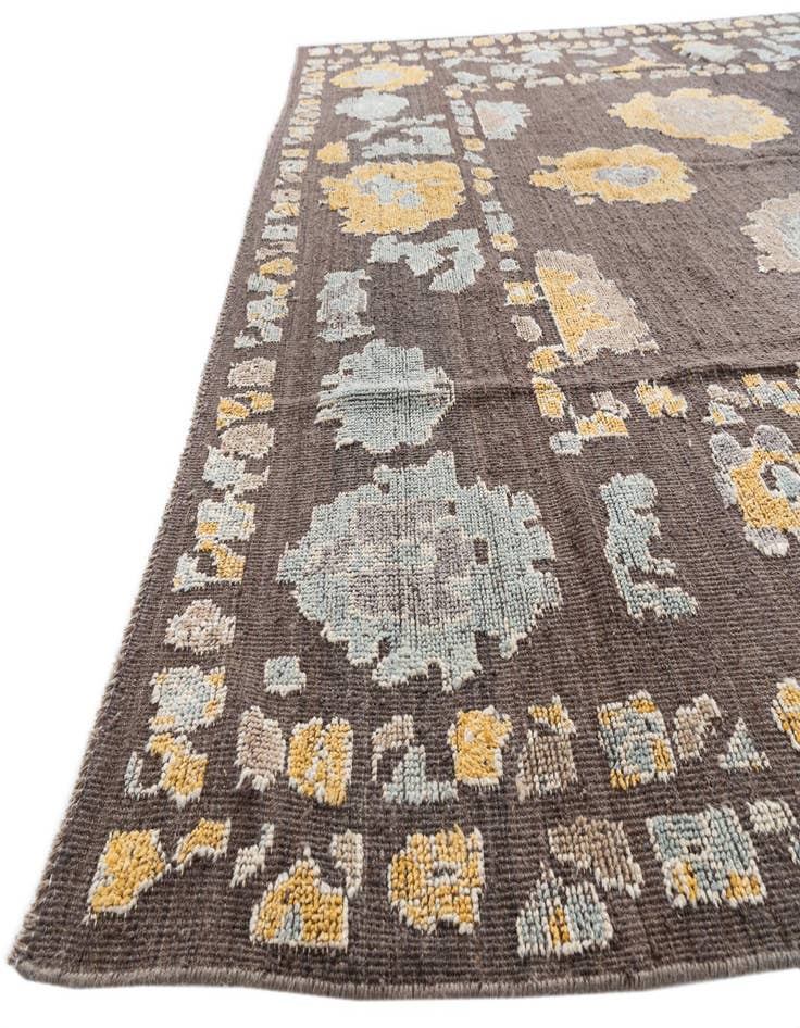 Detail image of  10' x 14' 6  Hand Knotted Darya Wool Rug