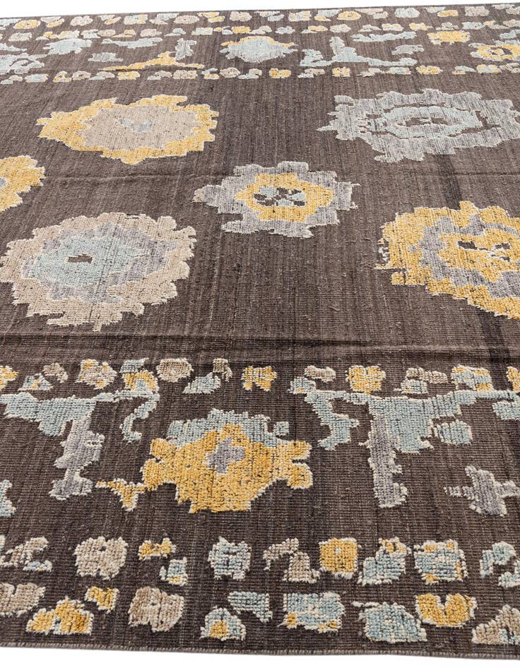 Detail image of  10' x 14' 6  Hand Knotted Darya Wool Rug
