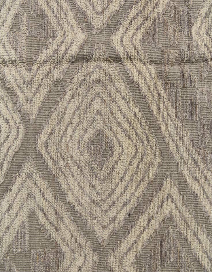 Detail image of  10' 5 x 15'  Hand Knotted Darya Wool Rug