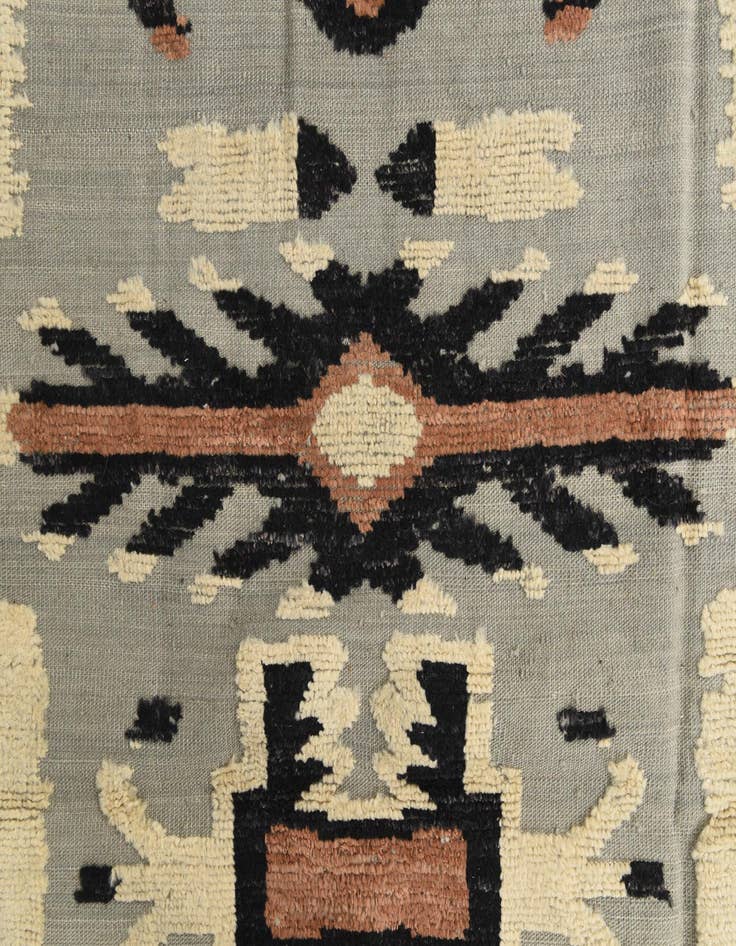 Detail image of  8' x 10' 6  Hand Knotted Darya Wool Rug