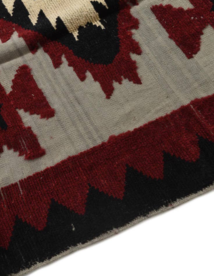 Detail image of  8' x 10' 4  Hand Knotted Darya Wool Rug
