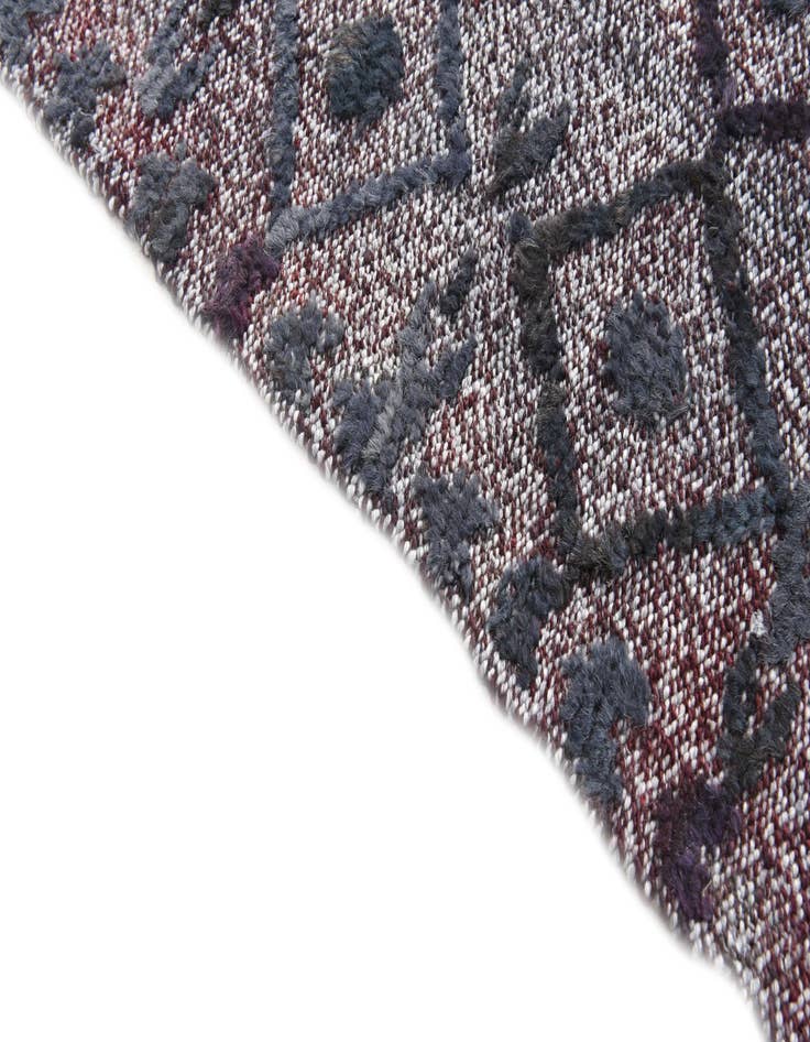 Detail image of  4' 4 x 6' 8  Hand Knotted Darya Wool Rug