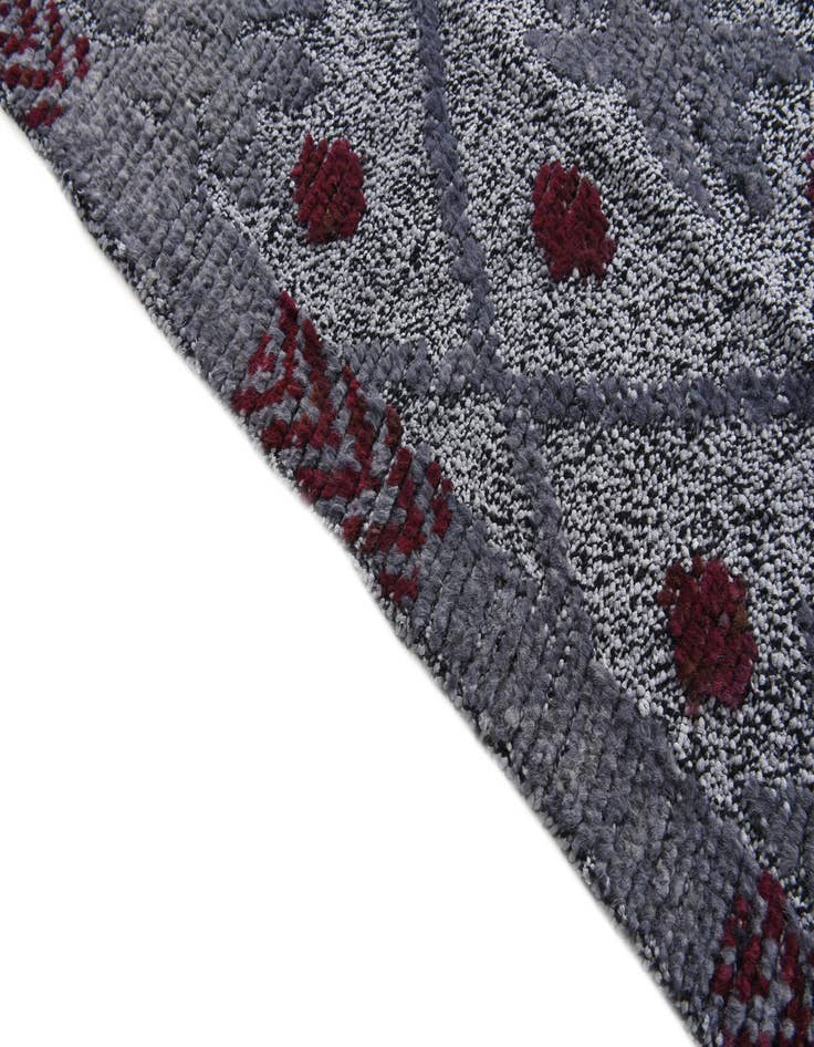 Detail image of  8' 6 x 9' 10  Hand Knotted Darya Wool Rug