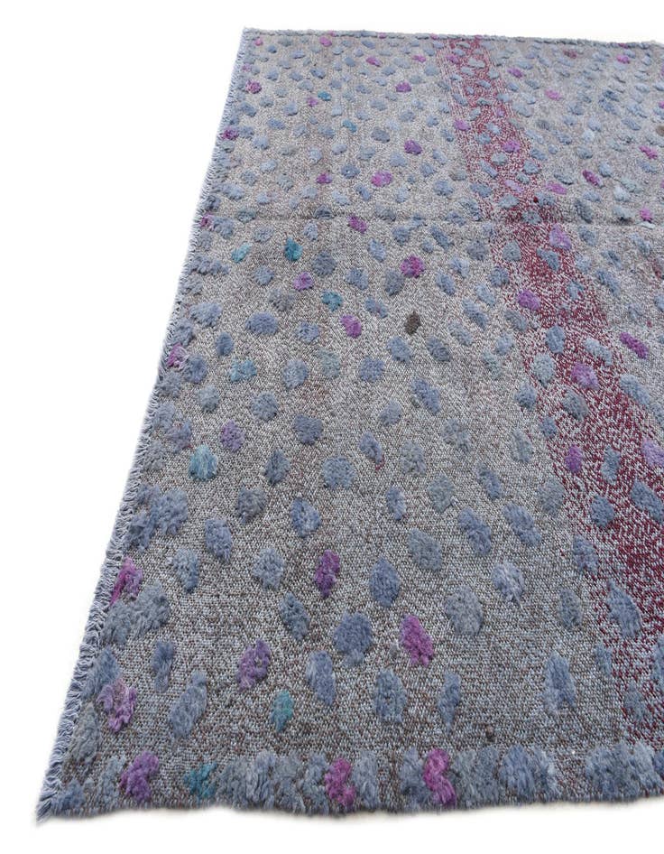 Detail image of  5' 3 x 8' 2  Hand Knotted Darya Wool Rug