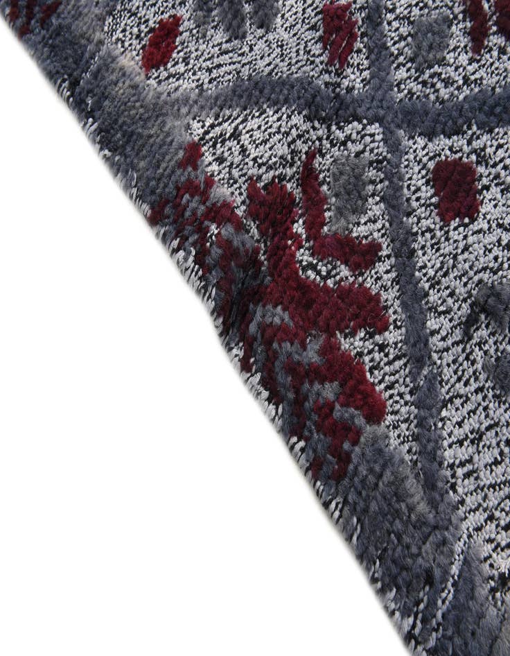 Detail image of  4' 10 x 6' 11  Hand Knotted Darya Wool Rug