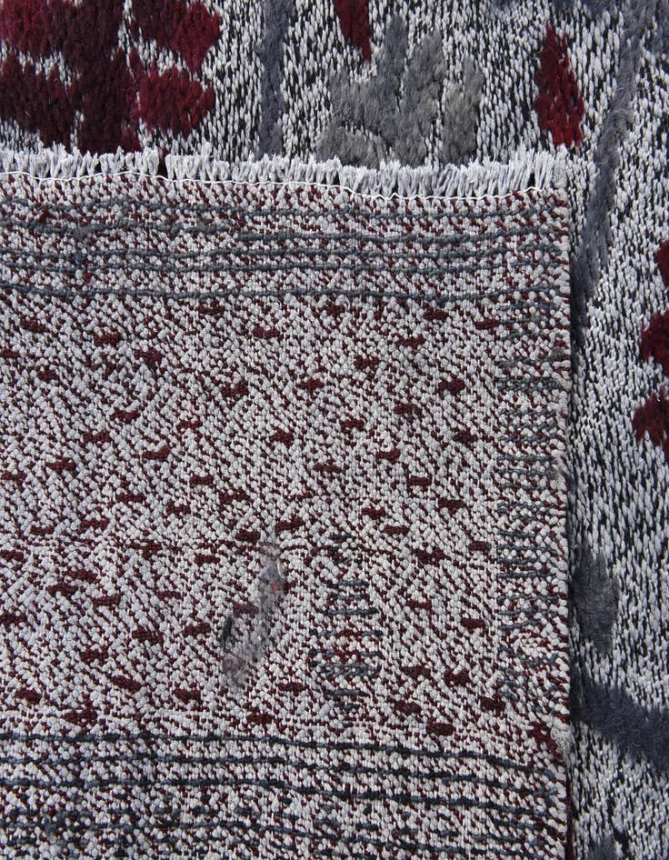 Detail image of  4' 10 x 6' 11  Hand Knotted Darya Wool Rug