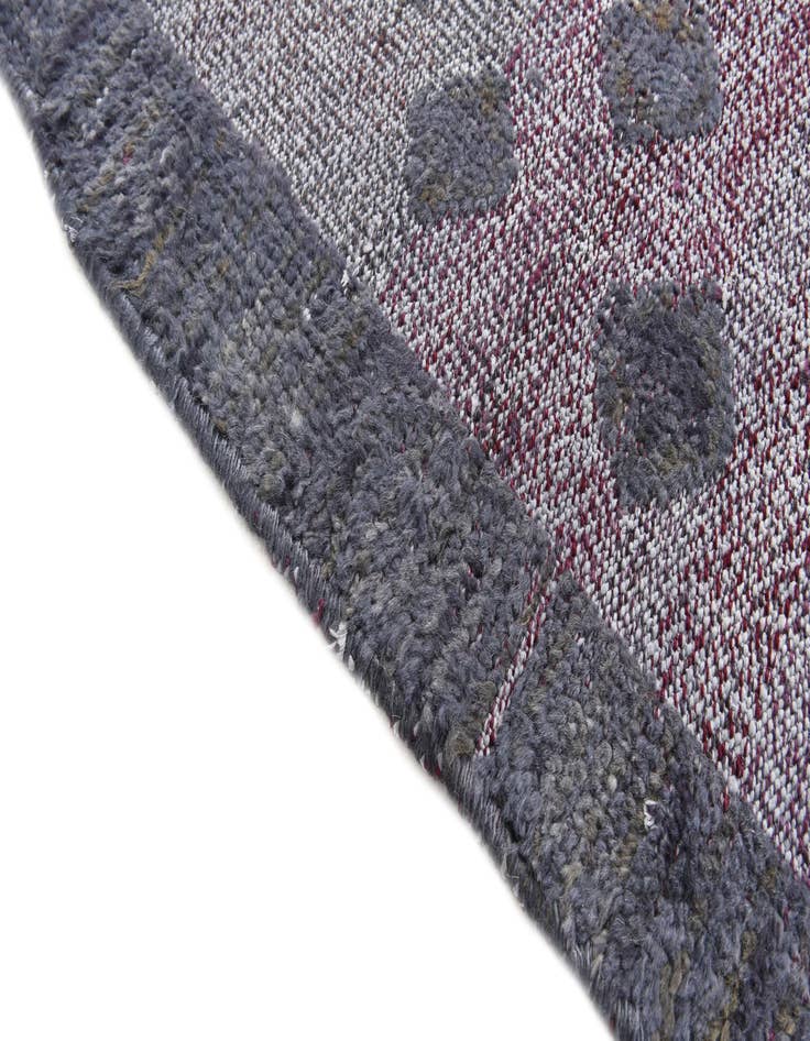 Detail image of  5' 5 x 8' 8  Hand Knotted Darya Wool Rug