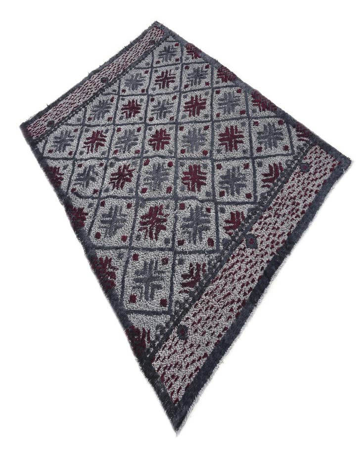 Detail image of  4' 10 x 6' 10  Hand Knotted Darya Wool Rug