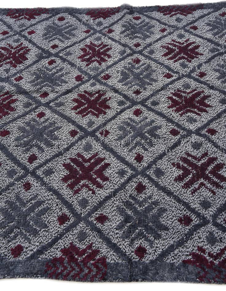 Detail image of  4' 10 x 6' 10  Hand Knotted Darya Wool Rug