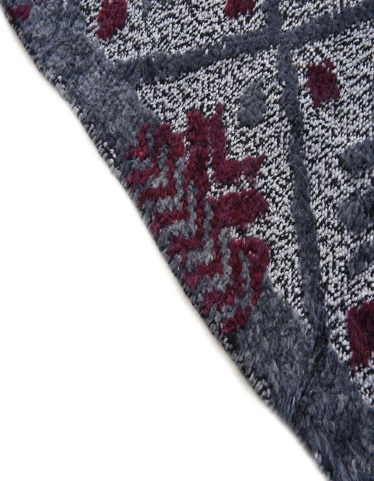 Detail image of  4' 10 x 6' 10  Hand Knotted Darya Wool Rug