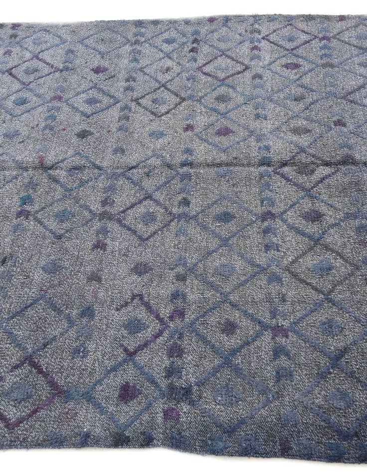 Detail image of  5' 8 x 8' 4  Hand Knotted Darya Wool Rug