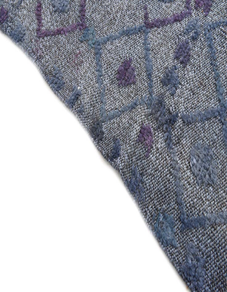 Detail image of  5' 8 x 8' 4  Hand Knotted Darya Wool Rug