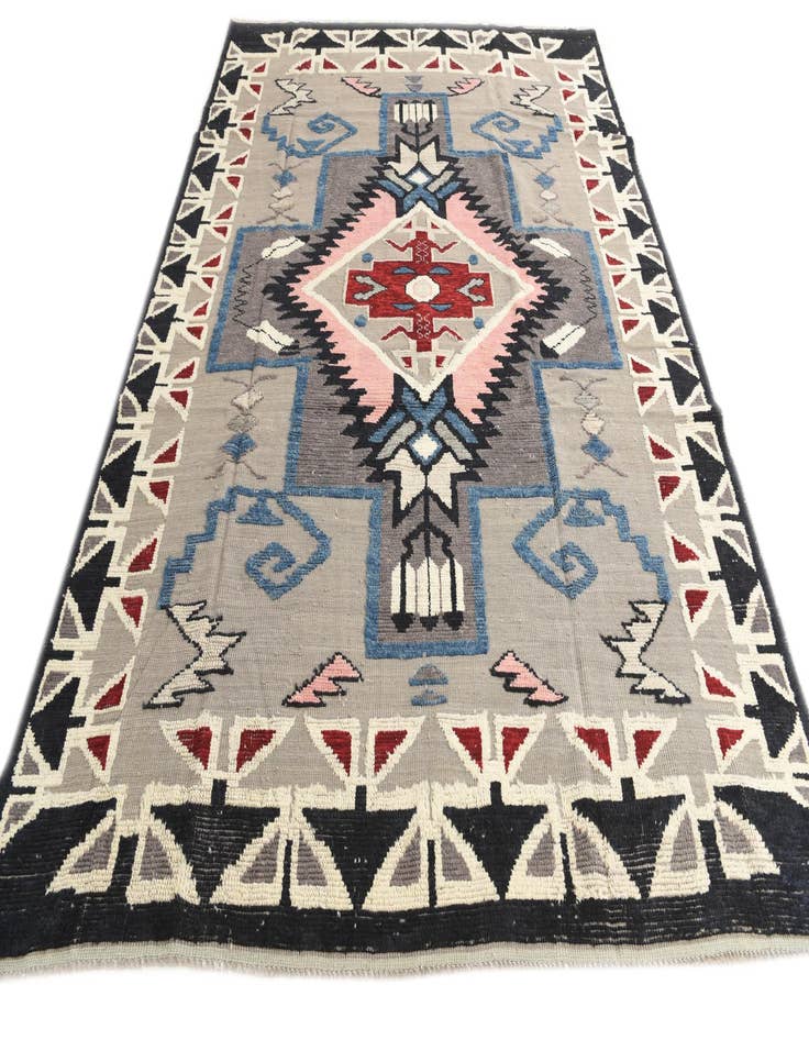 Detail image of 7' 9 x 10' 6 Hand Knotted Darya Wool Rug