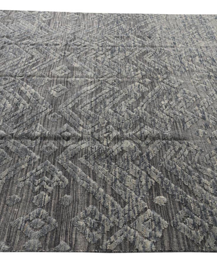 Detail image of  8' 3 x 10' 8  Hand Knotted Darya Wool Rug