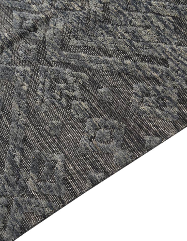 Detail image of  8' 3 x 10' 8  Hand Knotted Darya Wool Rug