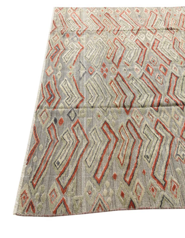 Detail image of  8' 2 x 10' 2  Hand Knotted Darya Wool Rug