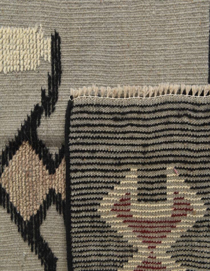 Detail image of  7' 8 x 10' 4  Hand Knotted Darya Wool Rug